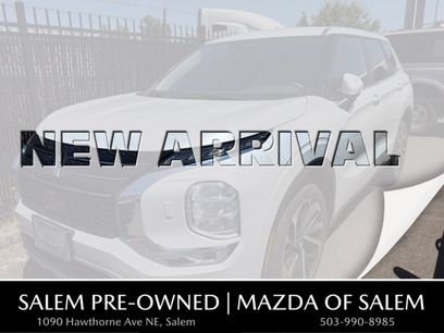 Used 2024 Mitsubishi Outlander SE