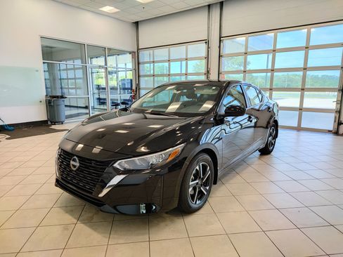 New 2025 Nissan Sentra SV w/ All-Weather Package FWD image 7
