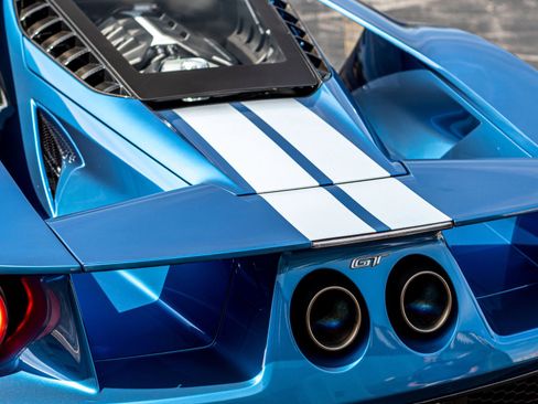 Used 2019 Ford GT image 21