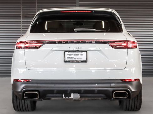 Certified 2023 Porsche Cayenne image 9