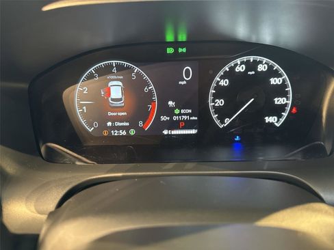 New 2025 Honda HR-V Sport image 10