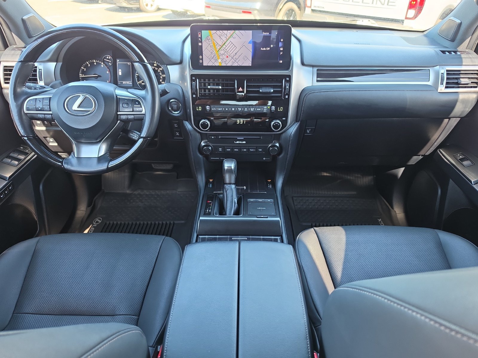 Used 2023 Lexus GX 460 Premium w/ Premium Package AWD/4WD image 9