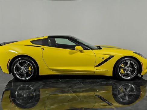 Used 2014 Chevrolet Corvette Stingray Coupe w/ 3LT Preferred Equipment Group RWD image 10
