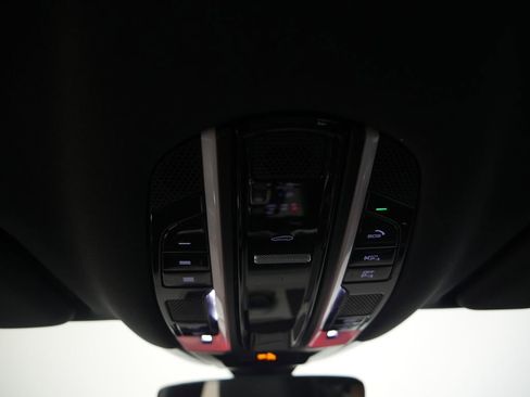 Certified 2023 Porsche Cayenne S AWD/4WD image 35