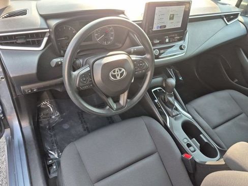 Certified 2025 Toyota Corolla LE FWD image 9