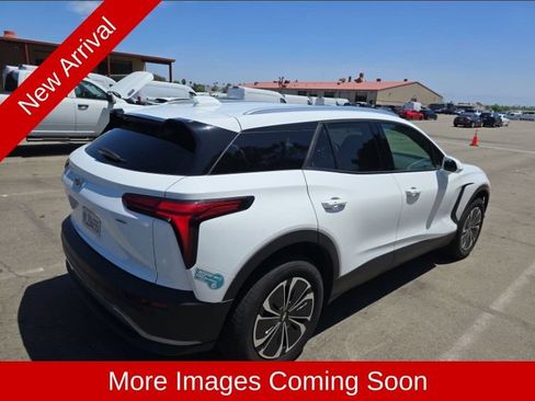 Used 2024 Chevrolet Blazer EV LT AWD/4WD image 3