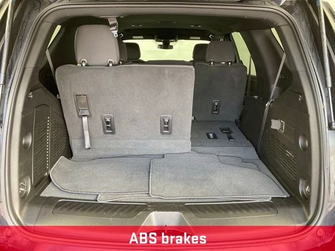 Used 2022 Chevrolet Tahoe LS w/ Driver Alert Package image 17