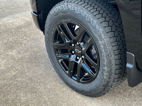 New 2026 Chevrolet Silverado 1500 LT Trail Boss w/ Safety Package image 44