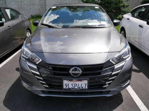 Used 2024 Nissan Versa S w/ Trunk Package FWD image 2