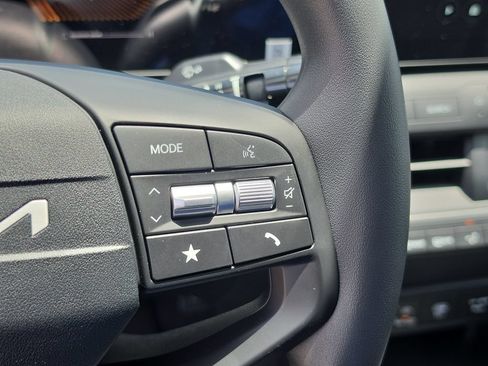 New 2026 Kia K4 FWD image 30