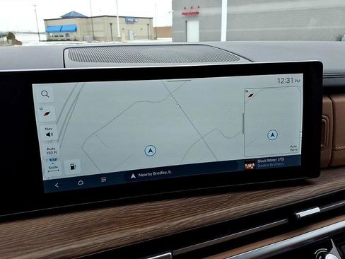 Used 2024 Hyundai Santa Fe Limited image 31