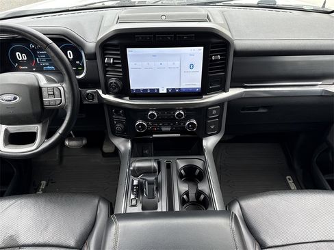 Used 2021 Ford F150 Lariat w/ Equipment Group 502A High image 16