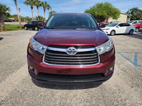 Used 2015 Toyota Highlander XLE FWD image 7