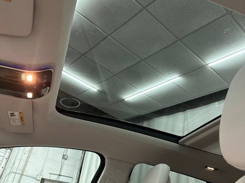 New 2026 Mercedes-Benz EQE 320 4MATIC SUV image 20