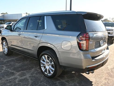 Used 2024 Chevrolet Tahoe High Country w/ Premium Package image 3