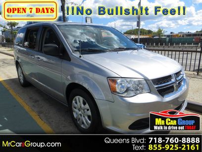 Used 2018 Dodge Grand Caravan SE