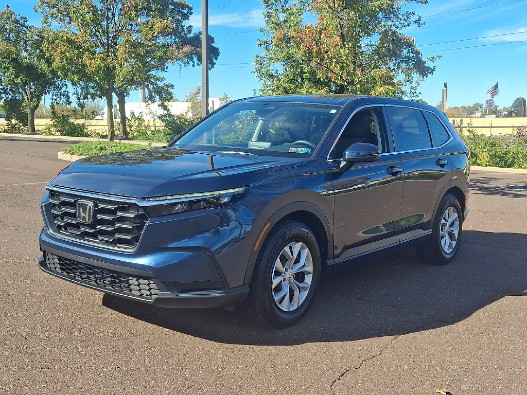 Used 2025 Honda CR-V LX image 3