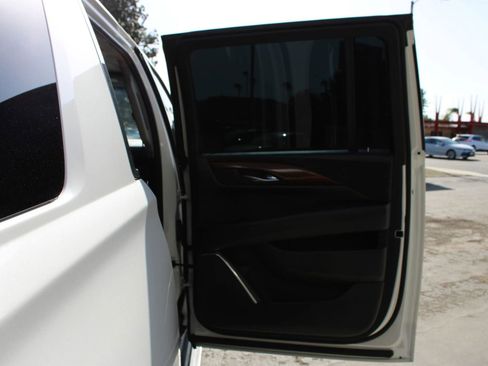 Used 2017 Cadillac Escalade ESV Premium Luxury w/ LPO, Radiant Package image 17