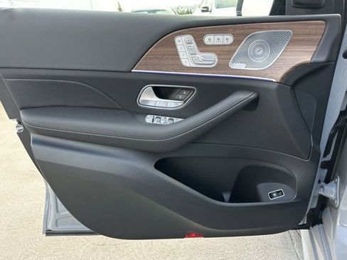New 2025 Mercedes-Benz GLE 450 4MATIC image 12