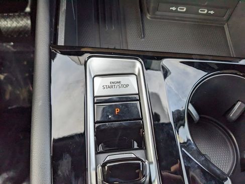 New 2026 Volkswagen Atlas Cross Sport SE image 25