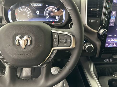 New 2026 RAM 1500 4x4 Crew Cab image 24