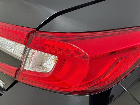 Used 2021 Honda Accord Sport Special Edition image 28