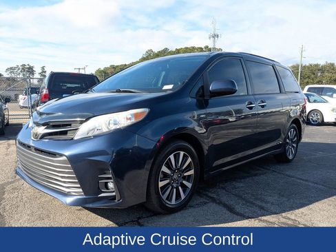 Used 2018 Toyota Sienna XLE Premium image 8
