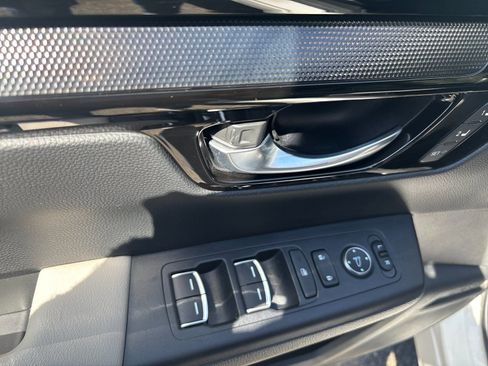 Certified 2024 Honda CR-V EX-L image 12