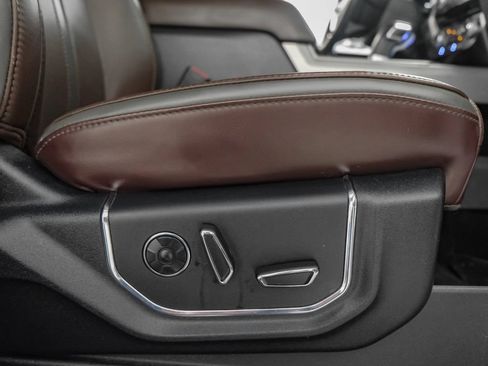 Used 2015 Ford F150 Platinum AWD/4WD image 34