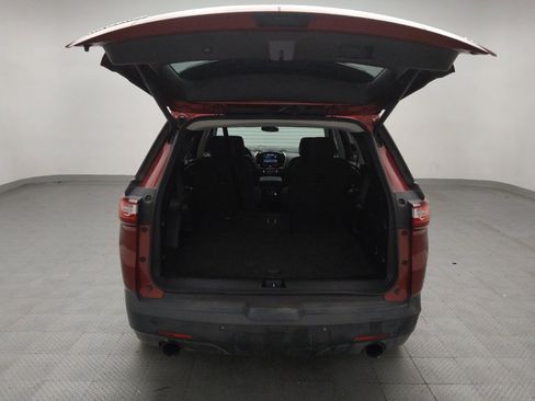 Used 2019 Chevrolet Traverse LT FWD image 29