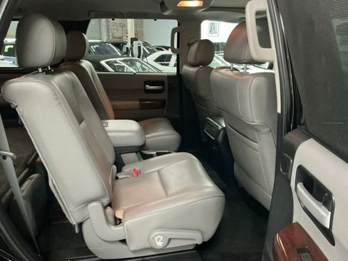 Used 2013 Toyota Sequoia Platinum w/ Preferred Accessory Pkg image 14