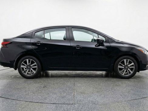 Used 2025 Nissan Versa SV FWD image 11