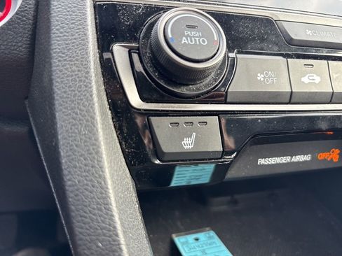 Used 2018 Honda Civic EX image 5