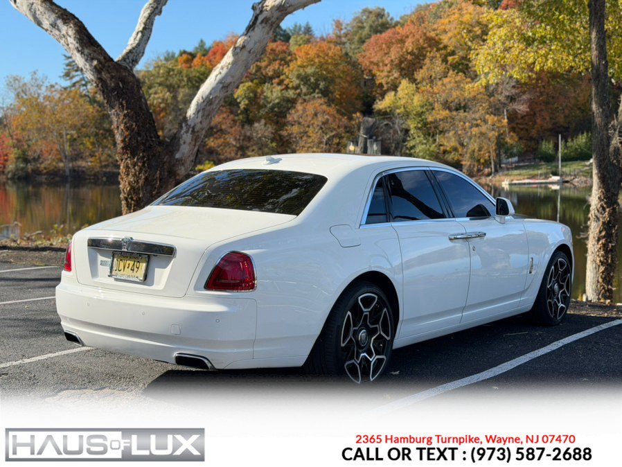 Used 2013 Rolls-Royce Ghost RWD image 13