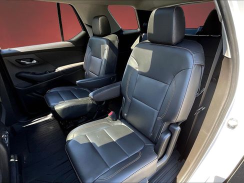 Used 2021 Chevrolet Traverse Premier w/ Redline Edition AWD/4WD image 22