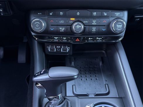 New 2026 Dodge Durango GT image 16