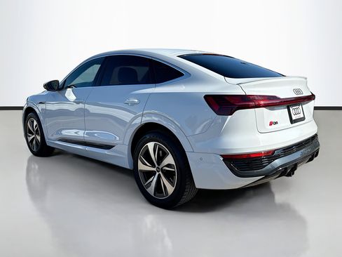 Certified 2024 Audi Q8 e-tron Premium Plus w/ Premium Plus Package image 5