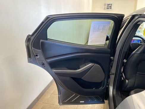 Used 2023 Ford Mustang Mach-E Select w/ Comfort Package Lite image 8