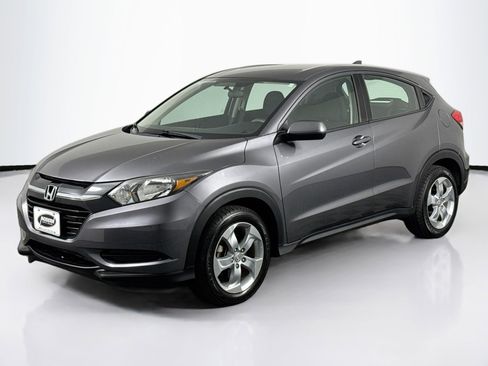 Used 2016 Honda HR-V LX image 6