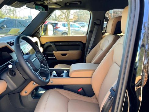 New 2026 Land Rover Defender 110 S AWD/4WD image 13
