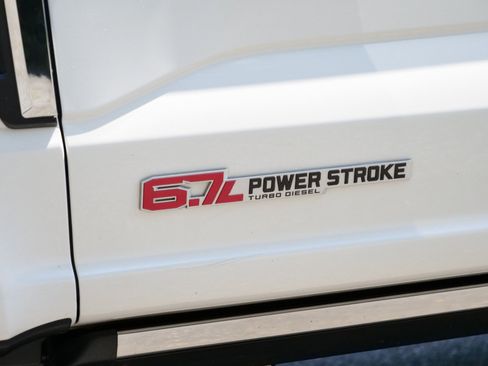 Used 2024 Ford F250 Limited w/ FX4 Off-Road Package AWD/4WD image 8