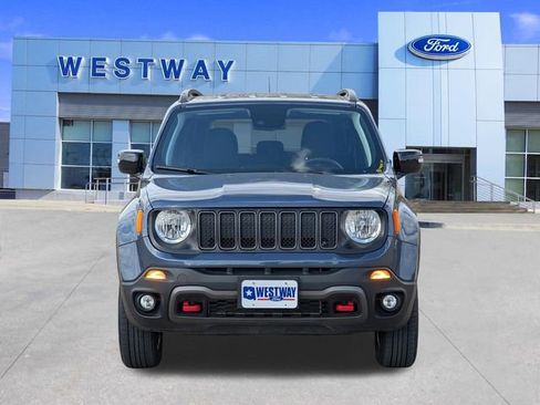 Used 2023 Jeep Renegade Trailhawk image 8