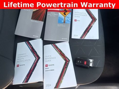 Used 2024 Toyota RAV4 XLE image 18