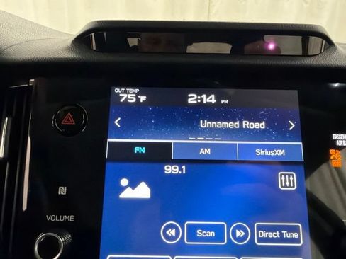 Used 2024 Subaru Legacy Limited AWD/4WD image 17