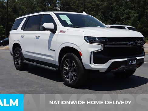 Used 2022 Chevrolet Tahoe Z71 w/ Z71 Off-Road Package AWD/4WD image 4