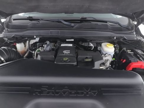 Used 2021 RAM 2500 Laramie w/ Safety Group B AWD/4WD image 15