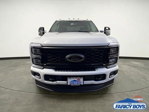New 2025 Ford F250 Lariat w/ Lariat Ultimate Package image 37