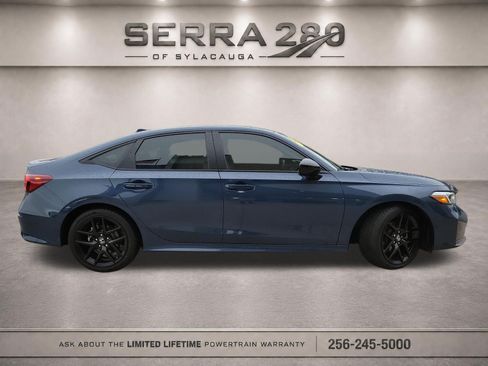Used 2025 Honda Civic Sport image 4