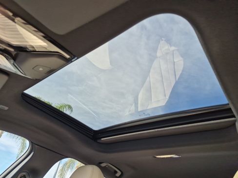 Used 2023 BMW i4 eDrive35 w/ Premium Package RWD image 28