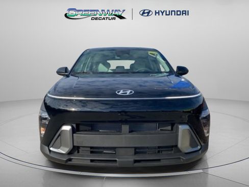 New 2026 Hyundai Kona SE FWD image 2